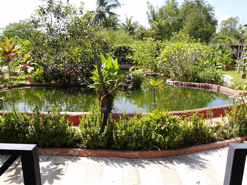 Ban Huai Yai Cowboy Farm Resort Pattaya מראה חיצוני תמונה