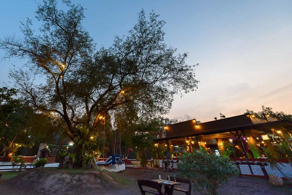 Ban Huai Yai Cowboy Farm Resort Pattaya מראה חיצוני תמונה