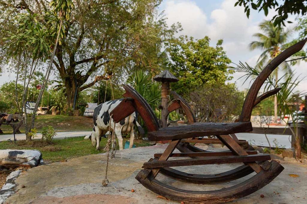Ban Huai Yai Cowboy Farm Resort Pattaya מראה חיצוני תמונה